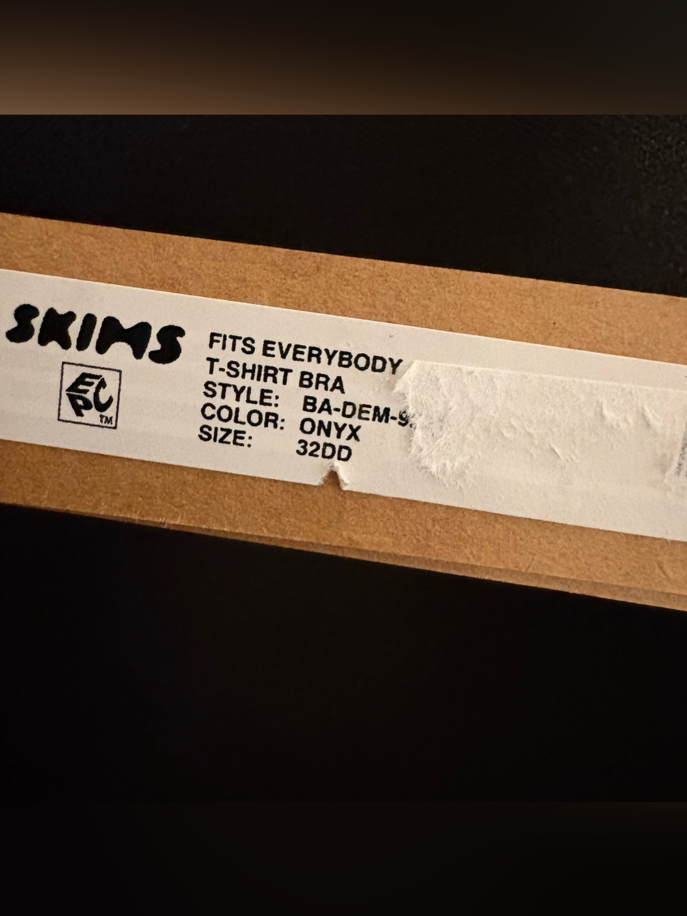 NEW SKIMS Fits Everybody T-shirt Bra‎ Black Onyx Underwire Lightly Lined - Picture 7 of 10